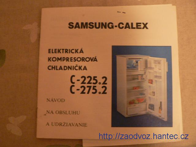 Funkční lednici Calex C225 s mrazícím boxem uvnitř